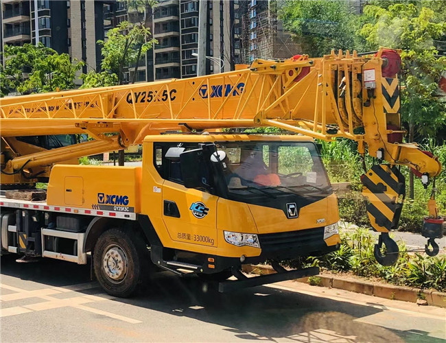 确山县大件设备吊装租赁吊车