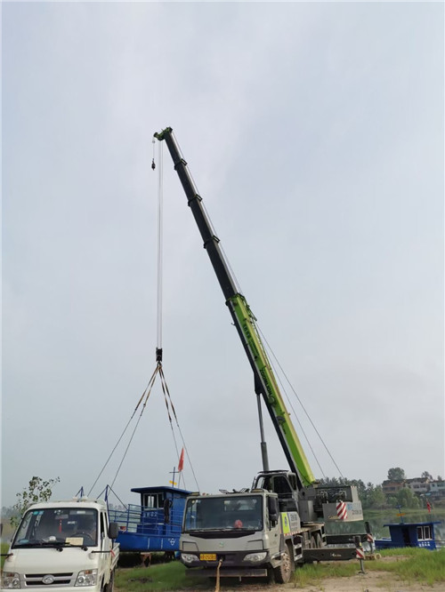 确山县桥梁建设吊装案例